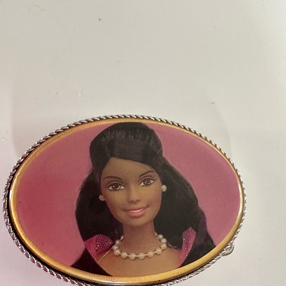 Beautiful Vintage Barbie Belt Buckle - Picture 6 of 6